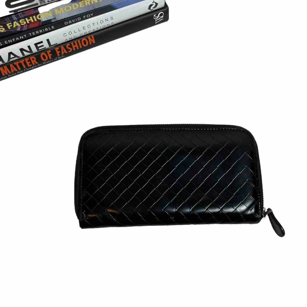 Bottega Veneta Intrecciato Wallet Woven Leather Long Zip Around Black